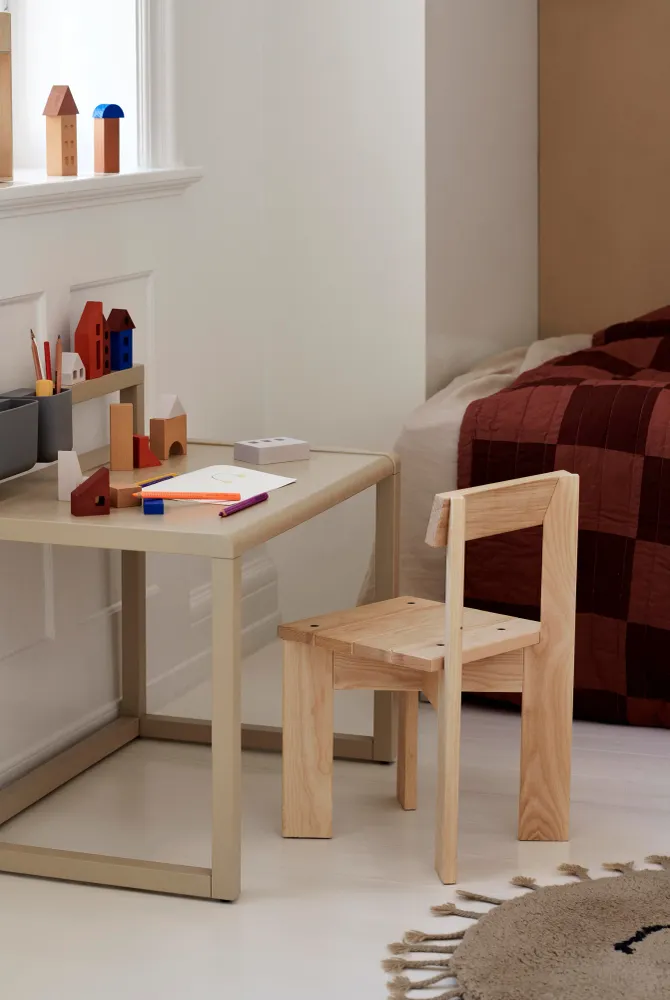 Dětský stůl LITTLE ARCHITECT béžový